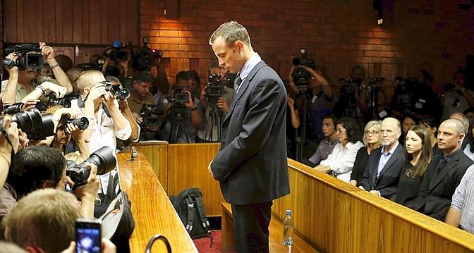Procès Pistorius: le procureur réclame dix ans de prison ferme