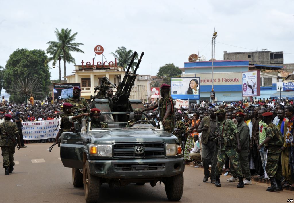 Centrafrique: nouvelle éruption de violences, 37 morts dans des combats à Alindao