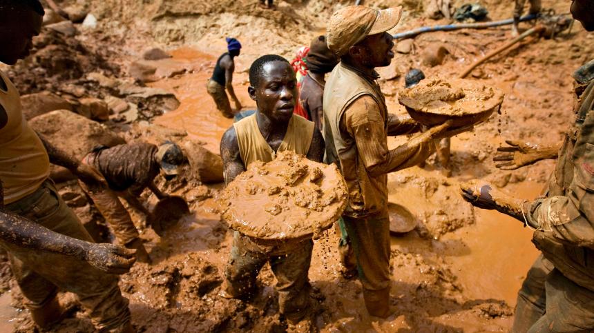 RDC: quartre morts dans l’attaque d’une localité minière riche en coltan