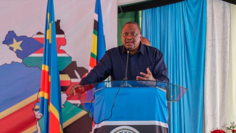 RDC: possibile retour du M23 dans le processus de Nairobi,selon Uhuru Kenyatta
