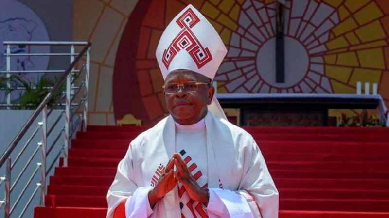 Bénédiction des couples homosexuels: le cardinal Fridolin Ambongo crache sur « l’Occident » et rejoint le président Poutine