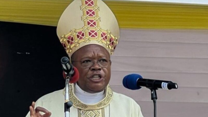 RDC: le Cardinal Ambongo accuse le régime Tshisekedi d’équiper les groupes armés et les FDLR